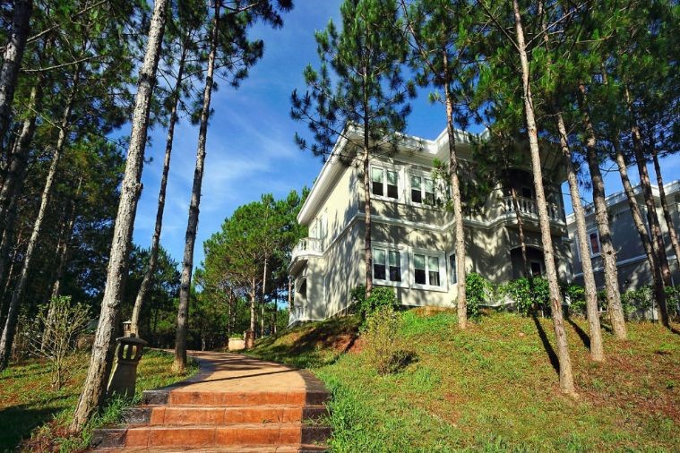 Jassmine Luxury Lake View Double